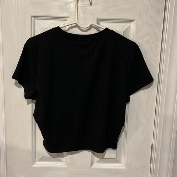 Women’s pretty garden crop top - Picture 4 of 4